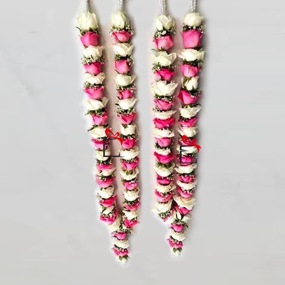 Roses Garland for Couple